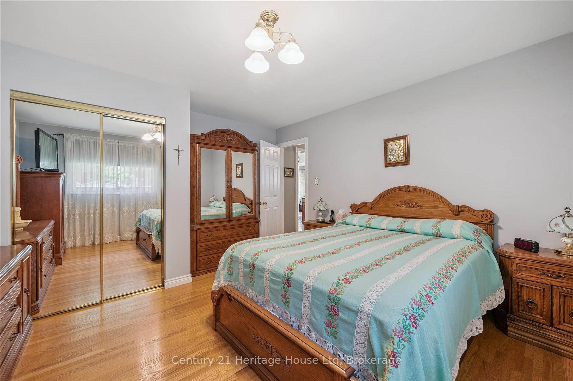 Photo 22 of 17 Dalebrook Place, Guelph, Victoria North — HOMEH