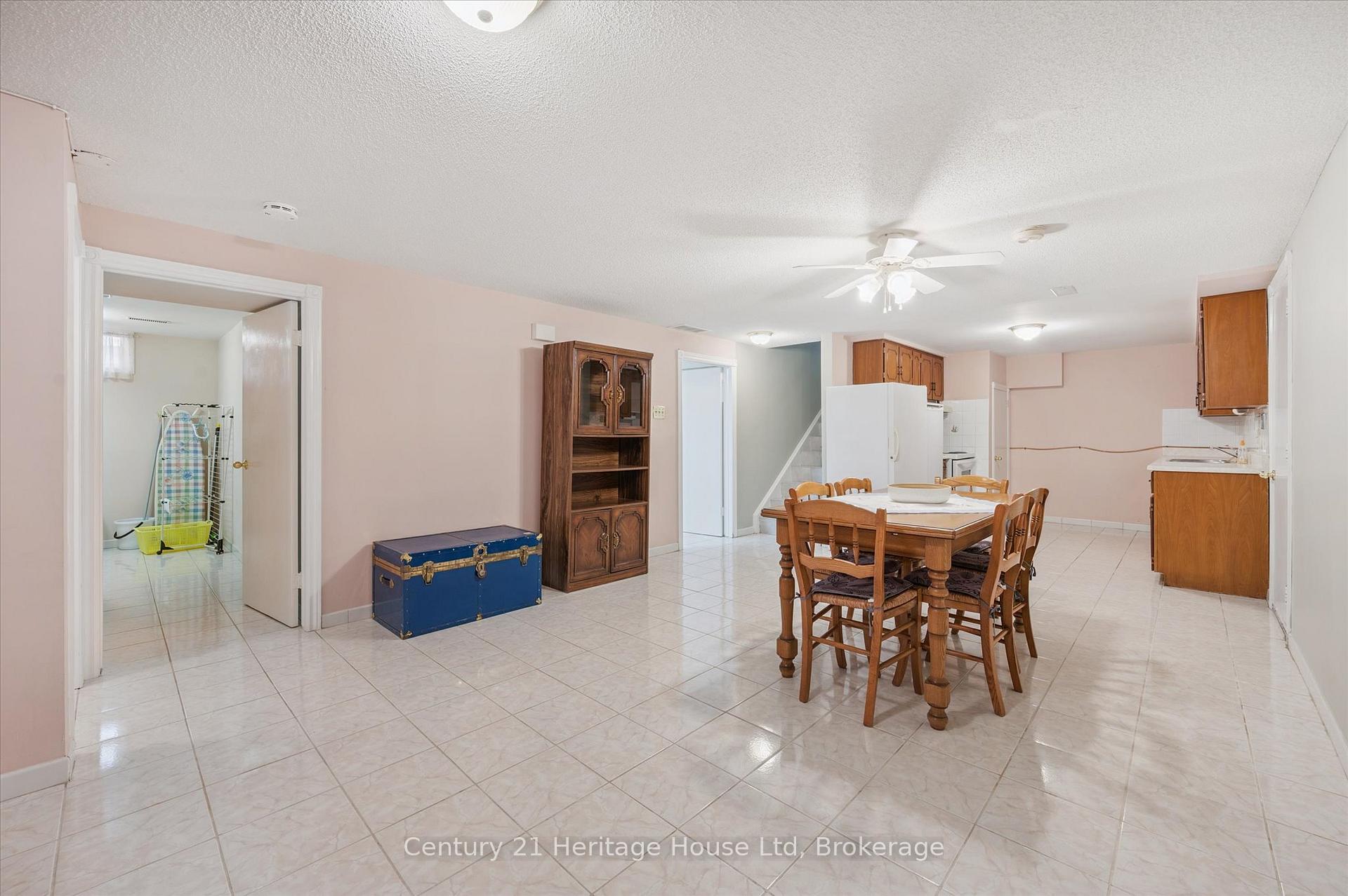 Photo 26 of 17 Dalebrook Place, Guelph, Victoria North — HOMEH