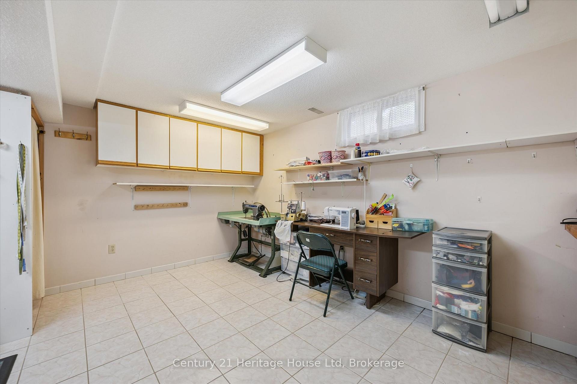 Photo 27 of 17 Dalebrook Place, Guelph, Victoria North — HOMEH