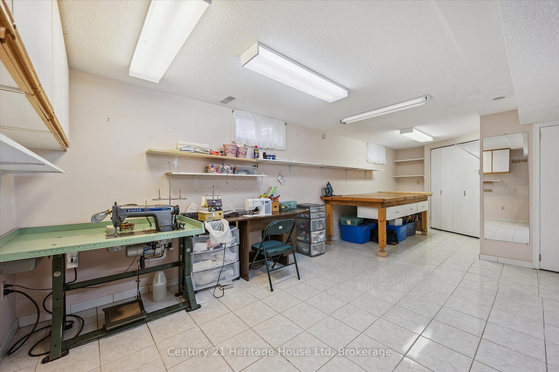 Photo 28 of 17 Dalebrook Place, Guelph, Victoria North — HOMEH