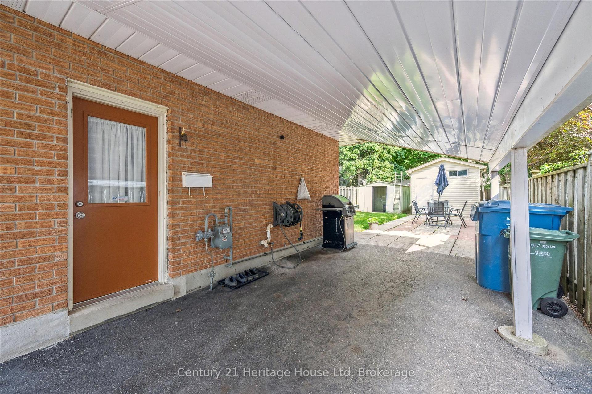 Photo 32 of 17 Dalebrook Place, Guelph, Victoria North — HOMEH