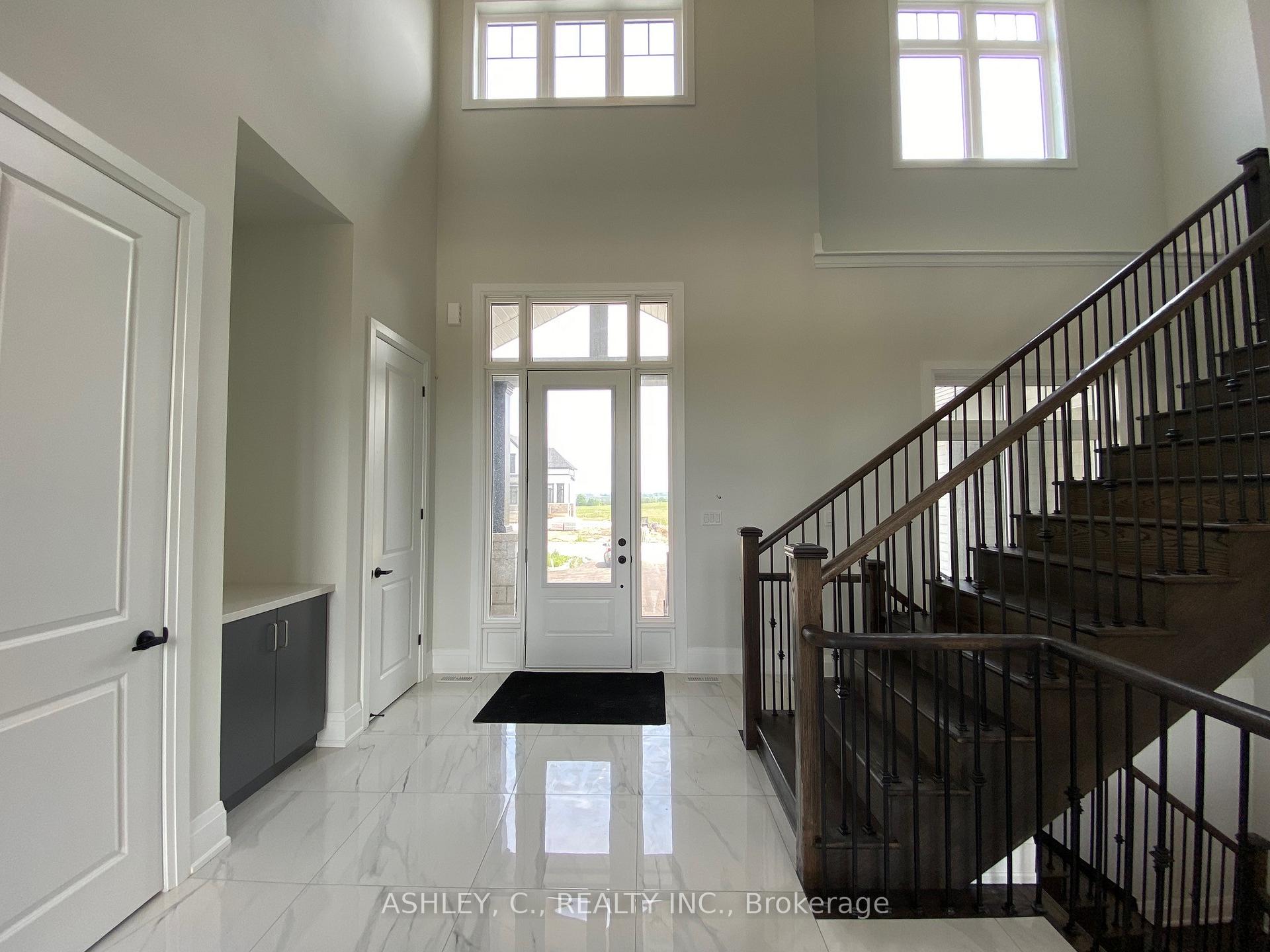 Photo 2 of 48 William Crisp Drive, Caledon, Alton — HOMEH