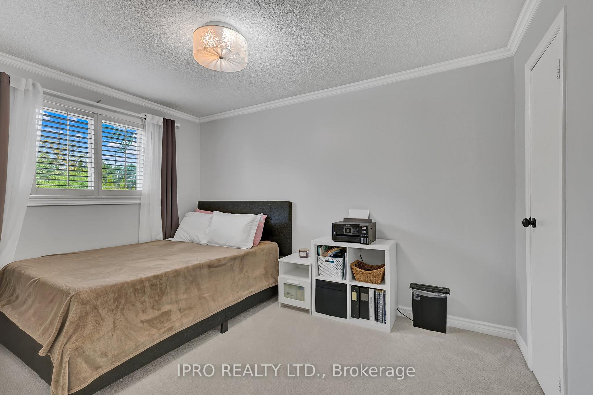 Photo 34 of 620 Down Crescent, Oshawa, Donevan — HOMEH