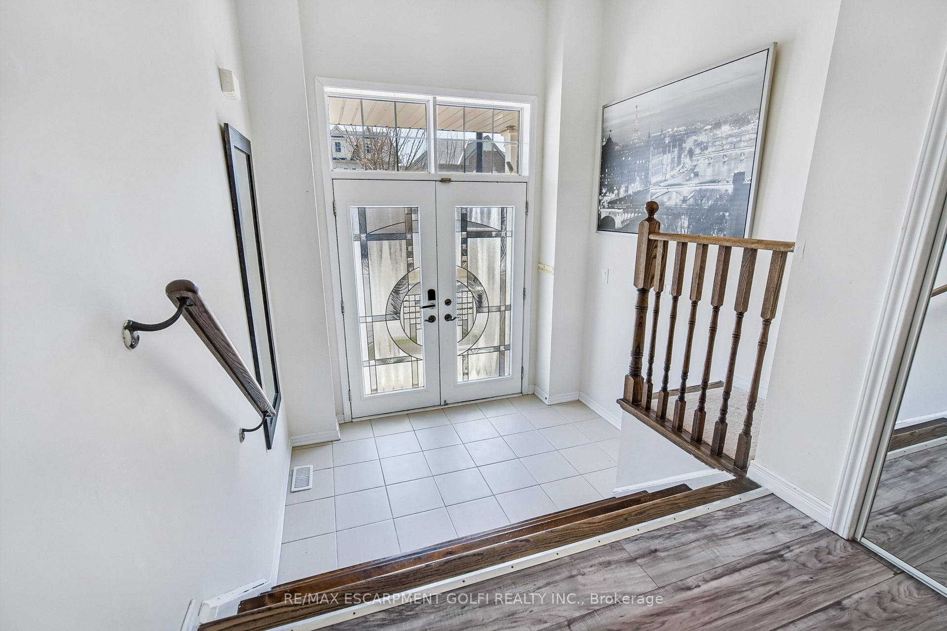 Photo 34 of 41 Sumac Drive, Haldimand — HOMEH