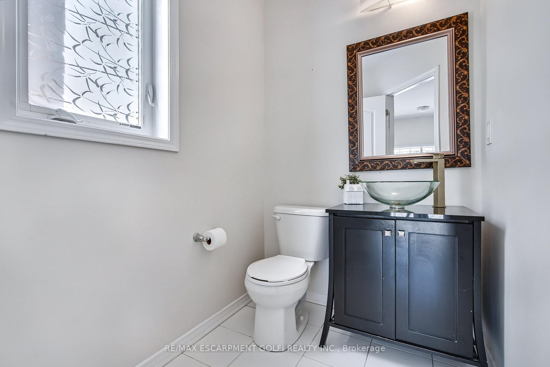 Photo 3 of 41 Sumac Drive, Haldimand — HOMEH