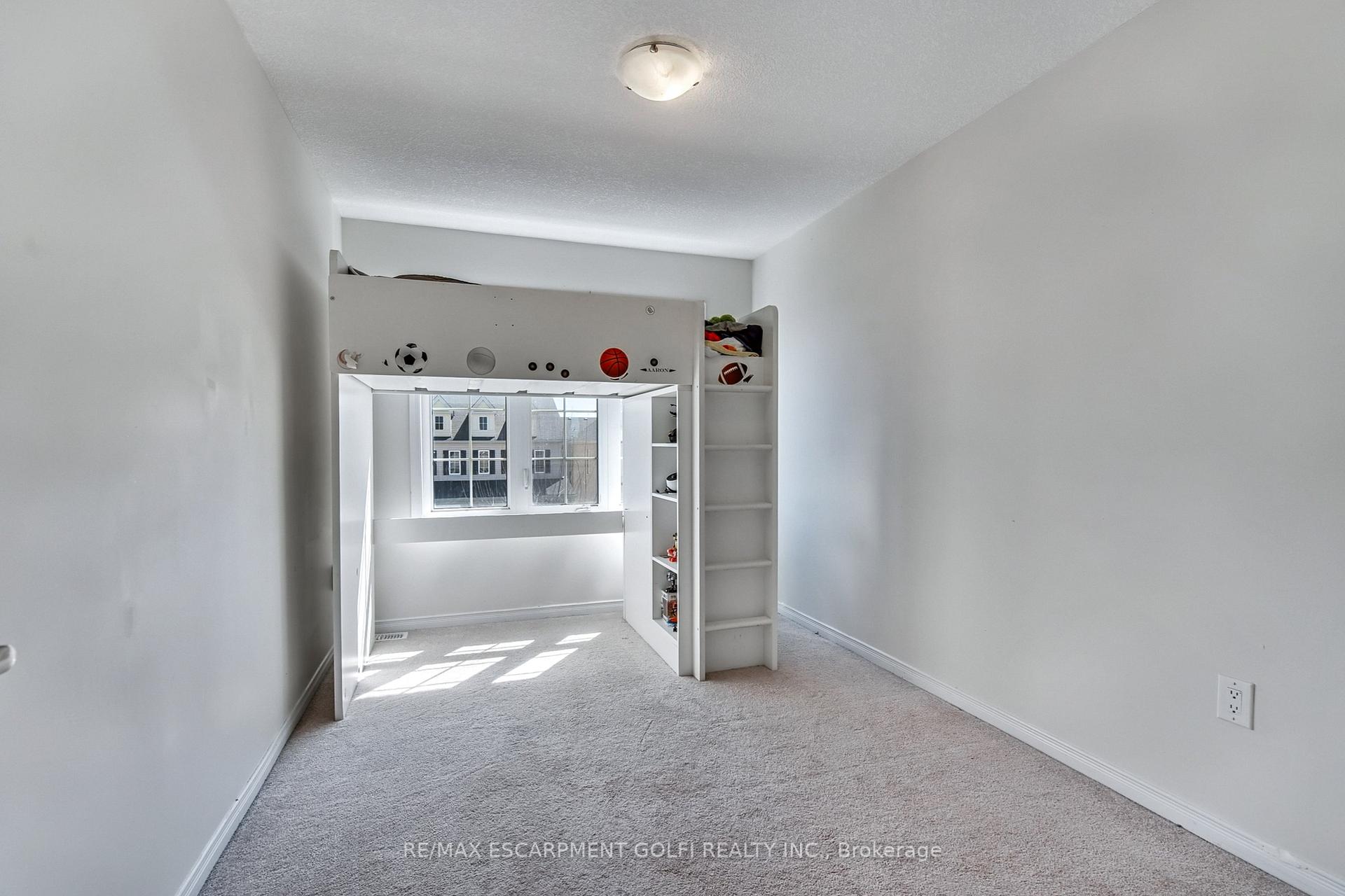 Photo 36 of 41 Sumac Drive, Haldimand — HOMEH