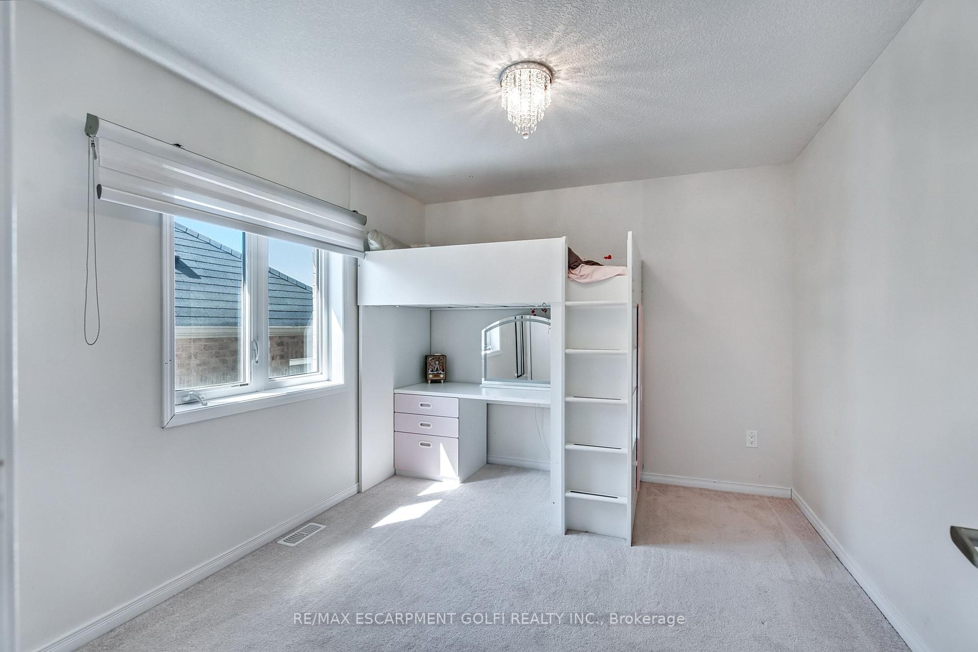 Photo 20 of 41 Sumac Drive, Haldimand — HOMEH