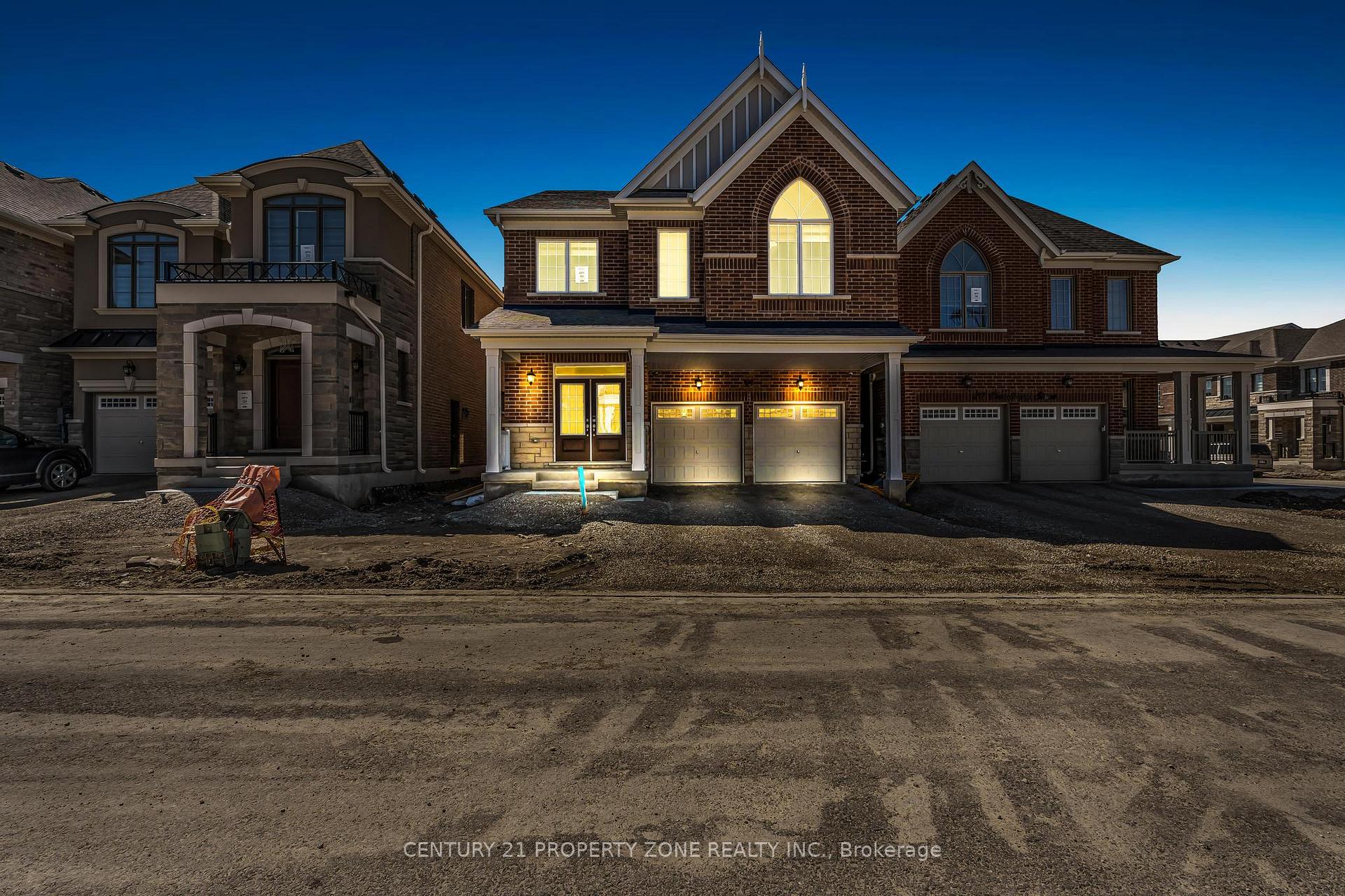 Front of 18 Cloudberry Street