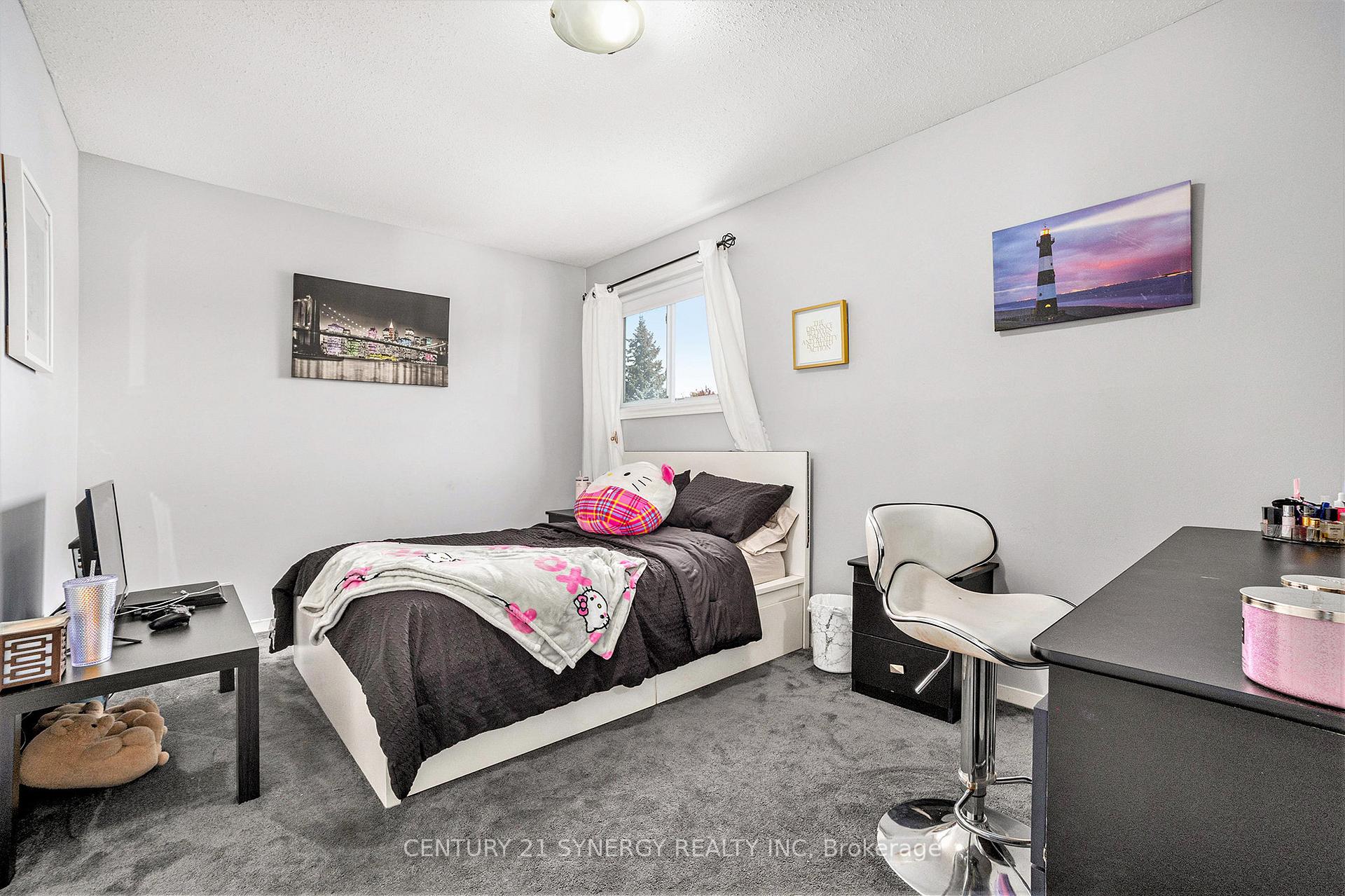 Photo 15 of 40 Keys Way, Ottawa, Hunt Club Park — HOMEH