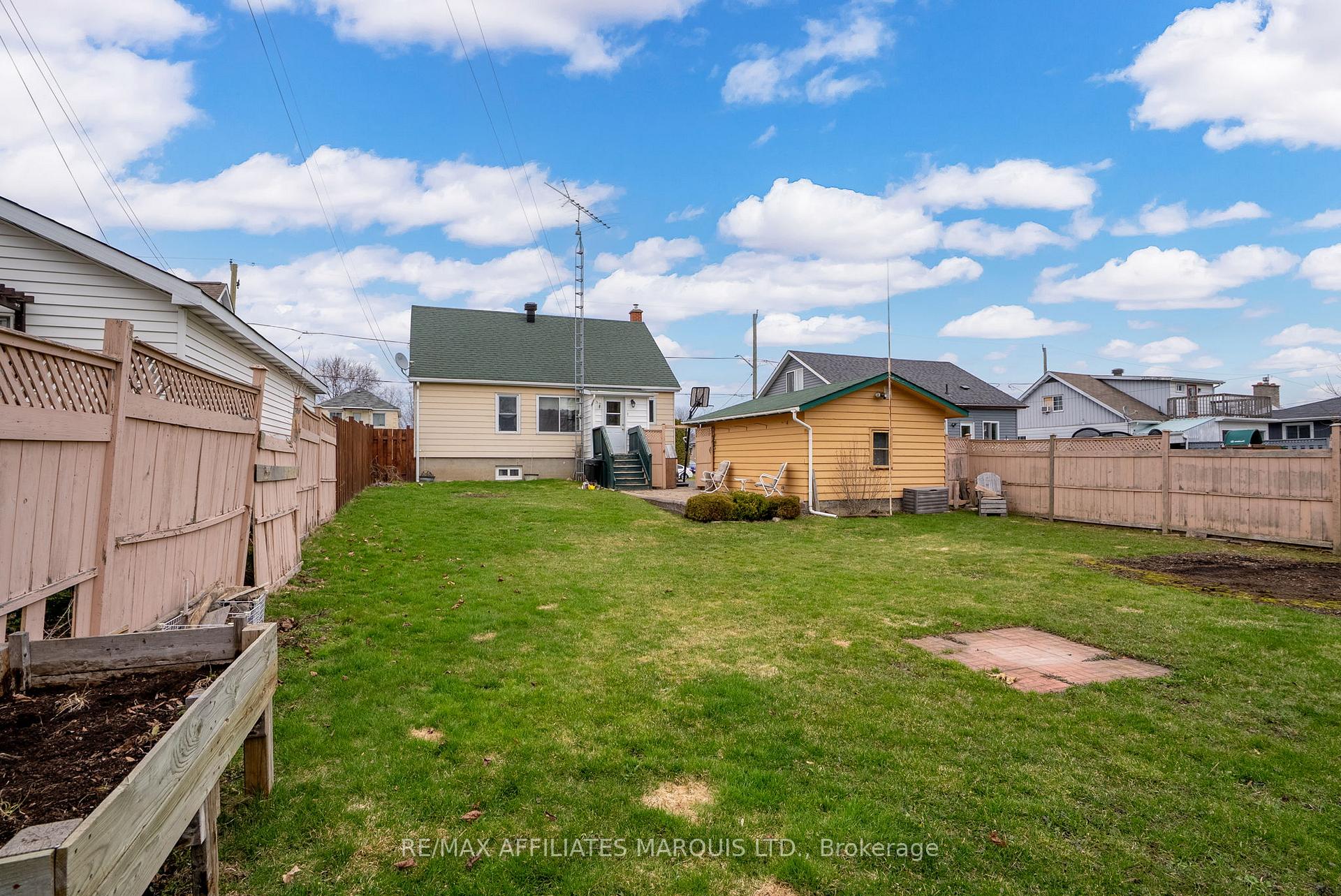 Photo 7 of 29 Dunbar Avenue, Cornwall — HOMEH