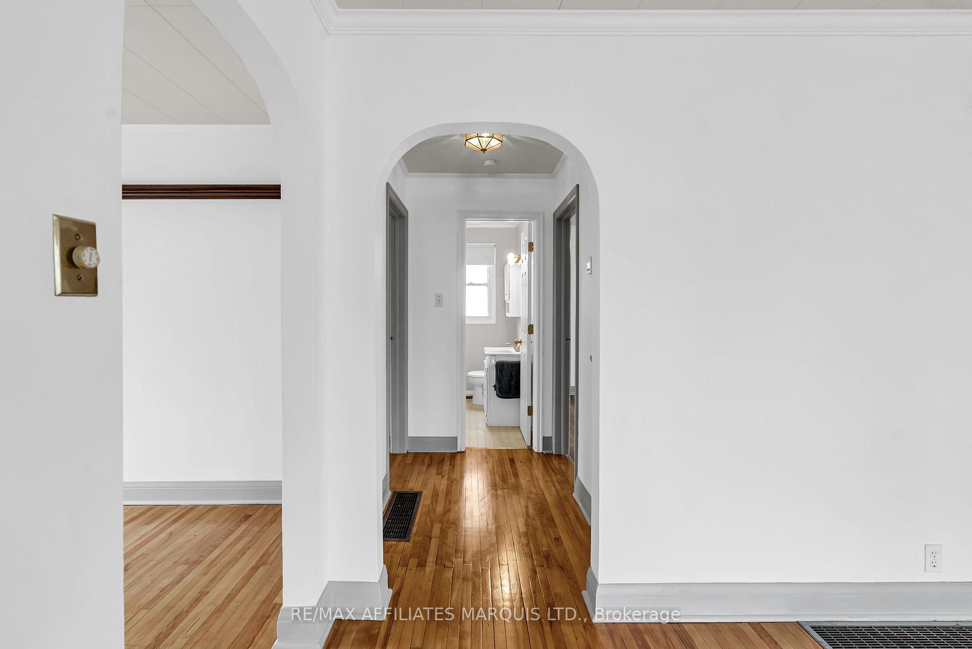 Photo 21 of 29 Dunbar Avenue, Cornwall — HOMEH