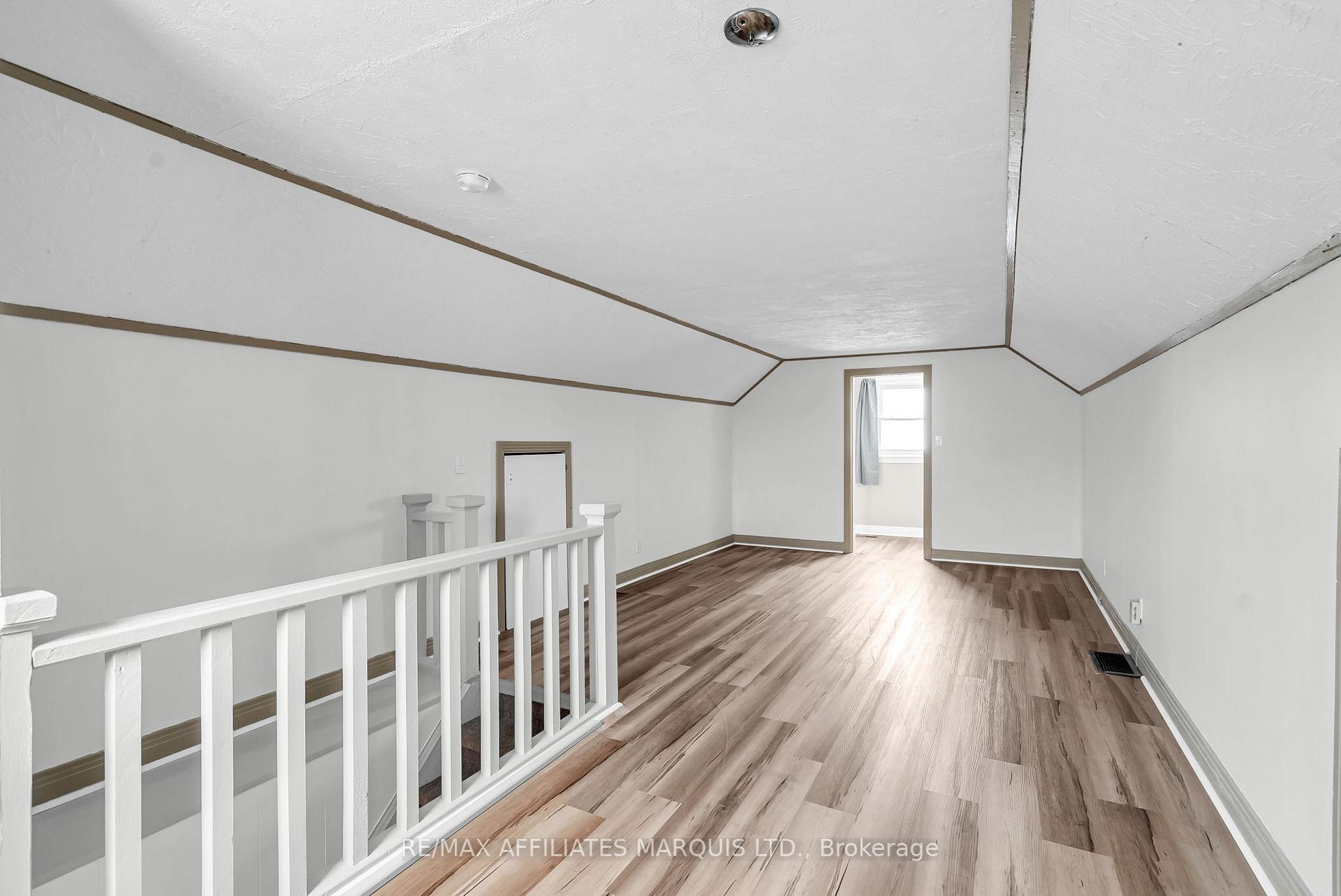 Photo 28 of 29 Dunbar Avenue, Cornwall — HOMEH