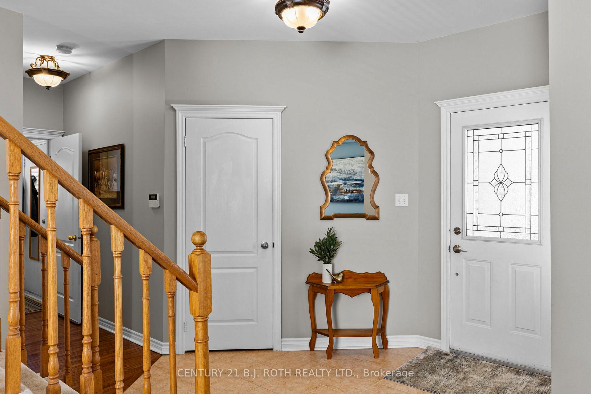 Photo 3 of 126 Brucker Road, Barrie, Holly — HOMEH