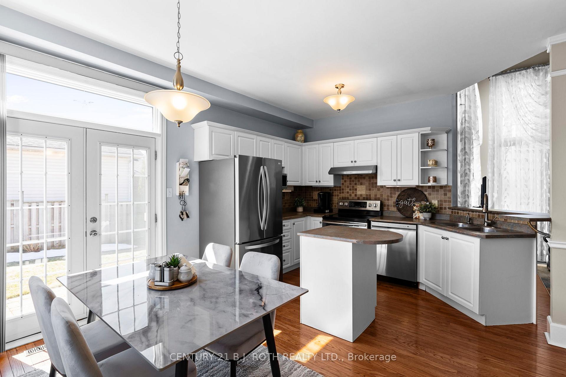 Photo 2 of 126 Brucker Road, Barrie, Holly — HOMEH