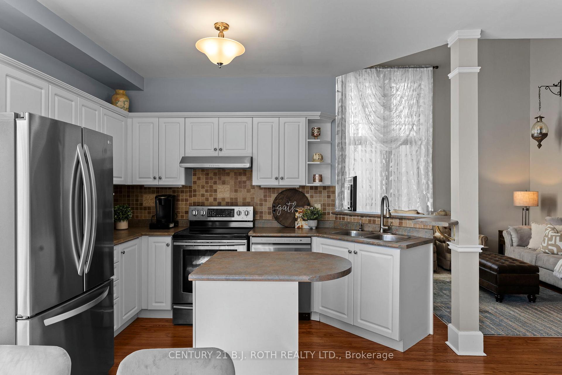 Photo 12 of 126 Brucker Road, Barrie, Holly — HOMEH