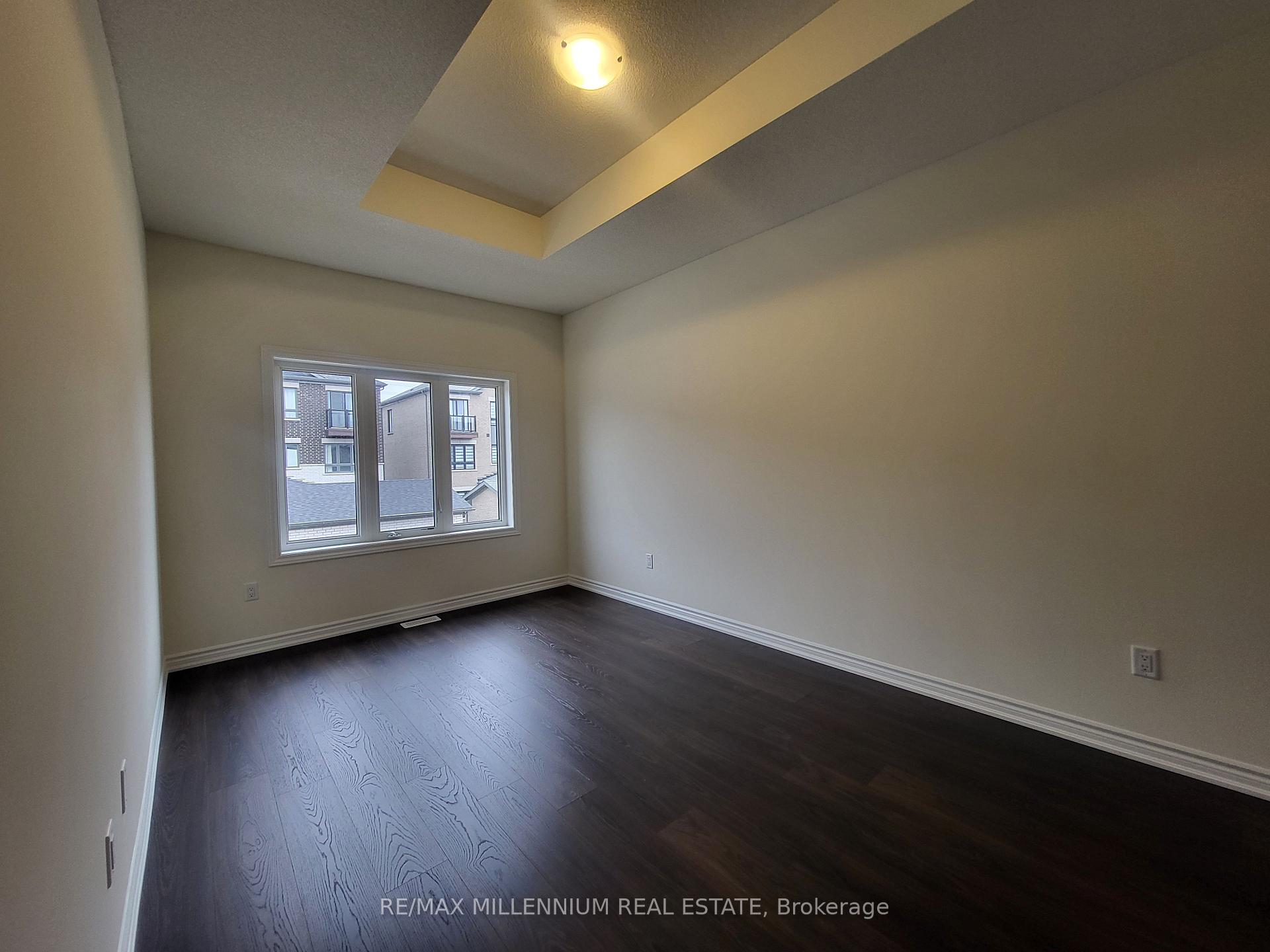 Photo 10 of 46 Haldimand Crescent, Vaughan, Kleinburg — HOMEH