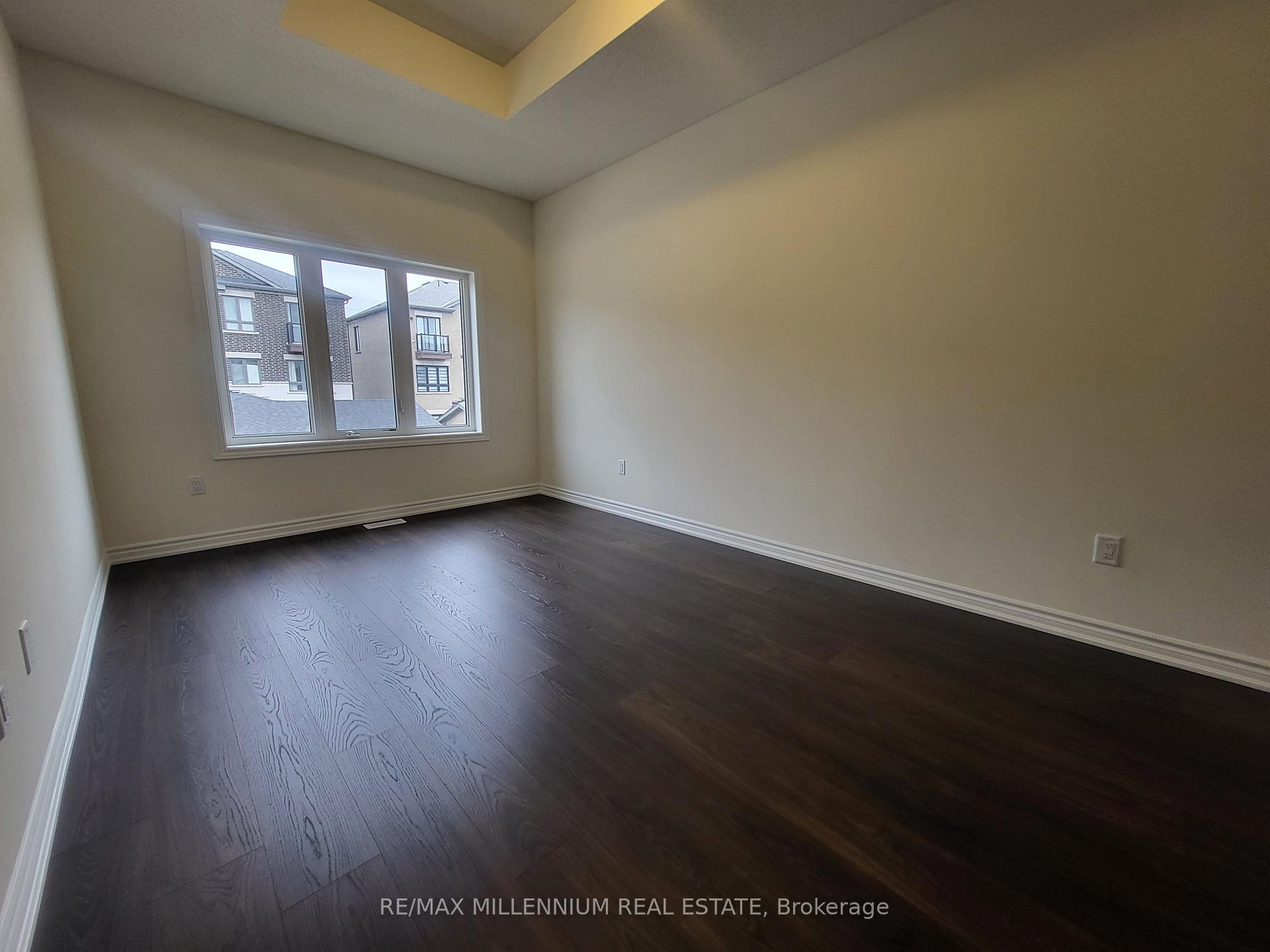 Photo 26 of 46 Haldimand Crescent, Vaughan, Kleinburg — HOMEH