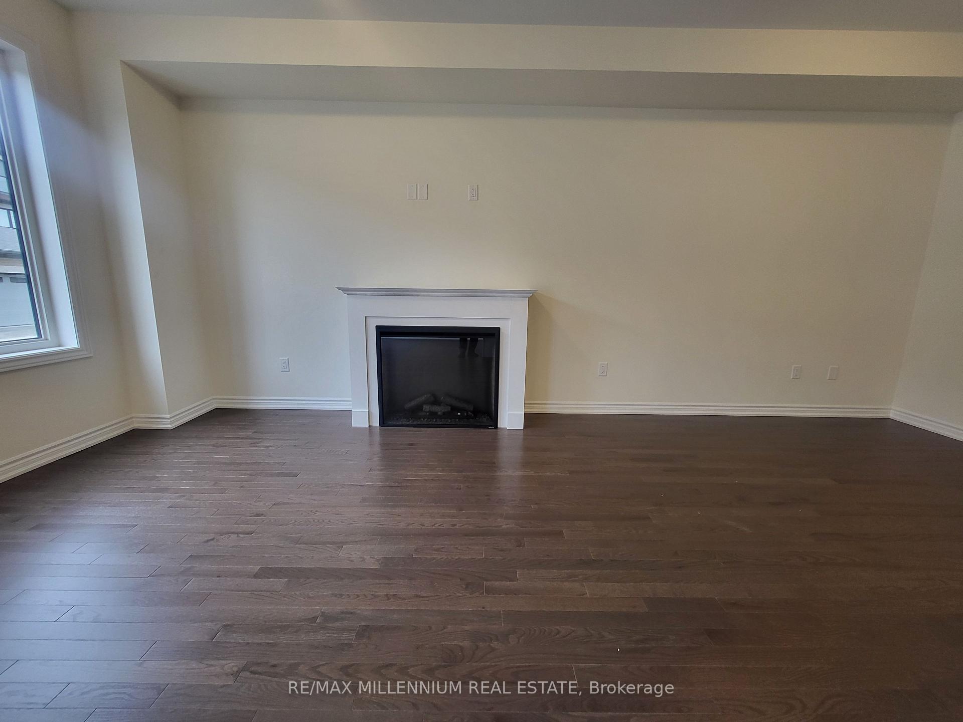Photo 24 of 46 Haldimand Crescent, Vaughan, Kleinburg — HOMEH