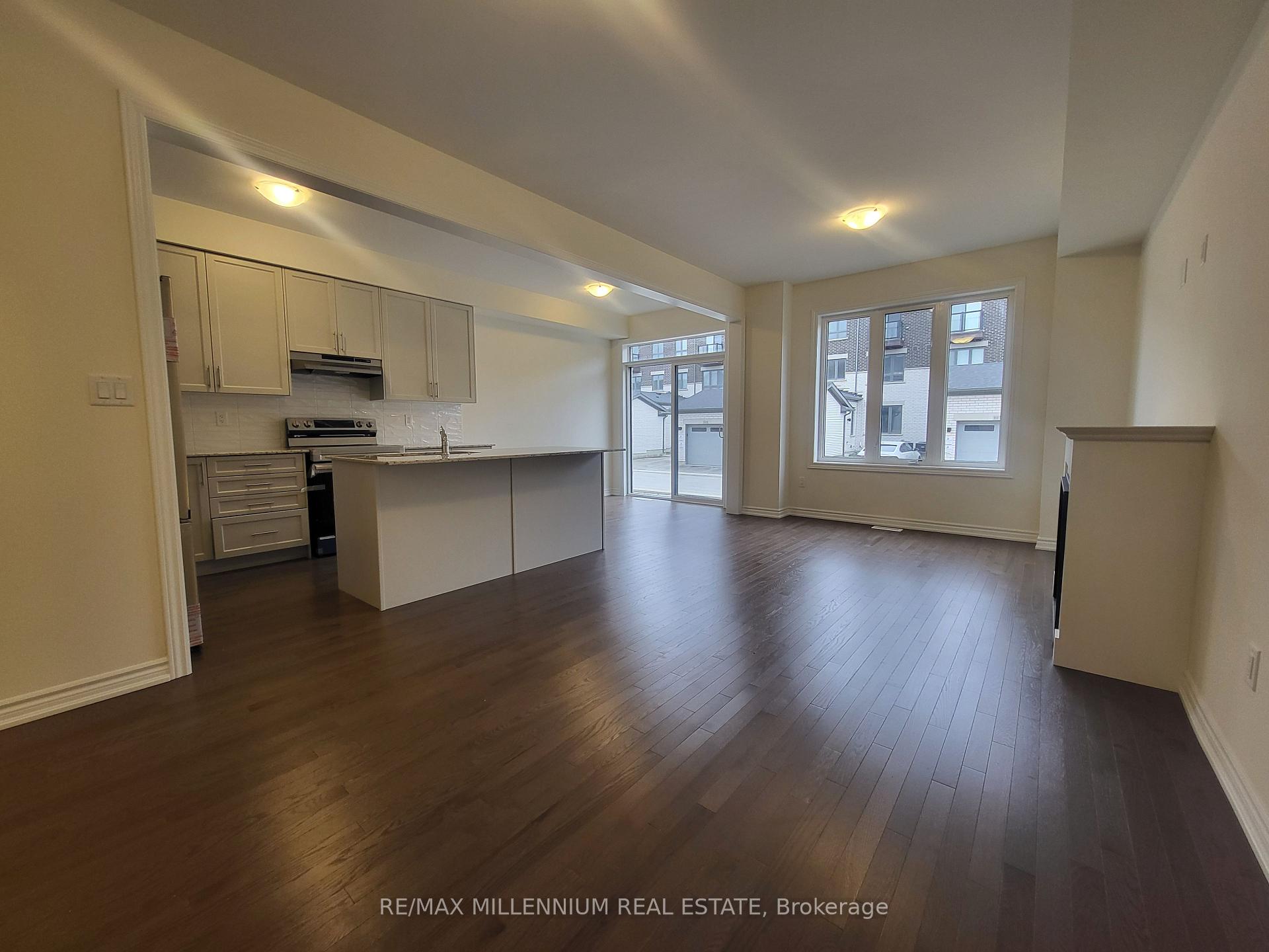 Photo 20 of 46 Haldimand Crescent, Vaughan, Kleinburg — HOMEH