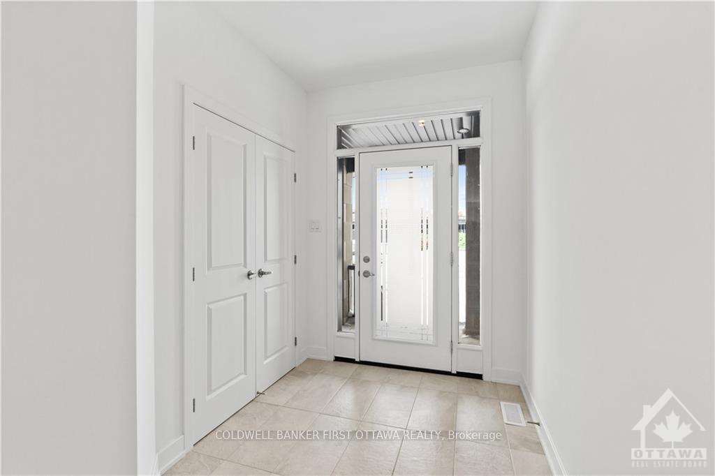 Photo 2 of 966 Brian Good Avenue, Ottawa, Riverside South/Gloucester Glen — HOMEH