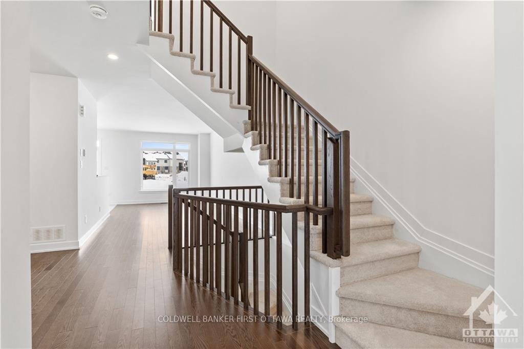 Photo 8 of 966 Brian Good Avenue, Ottawa, Riverside South/Gloucester Glen — HOMEH