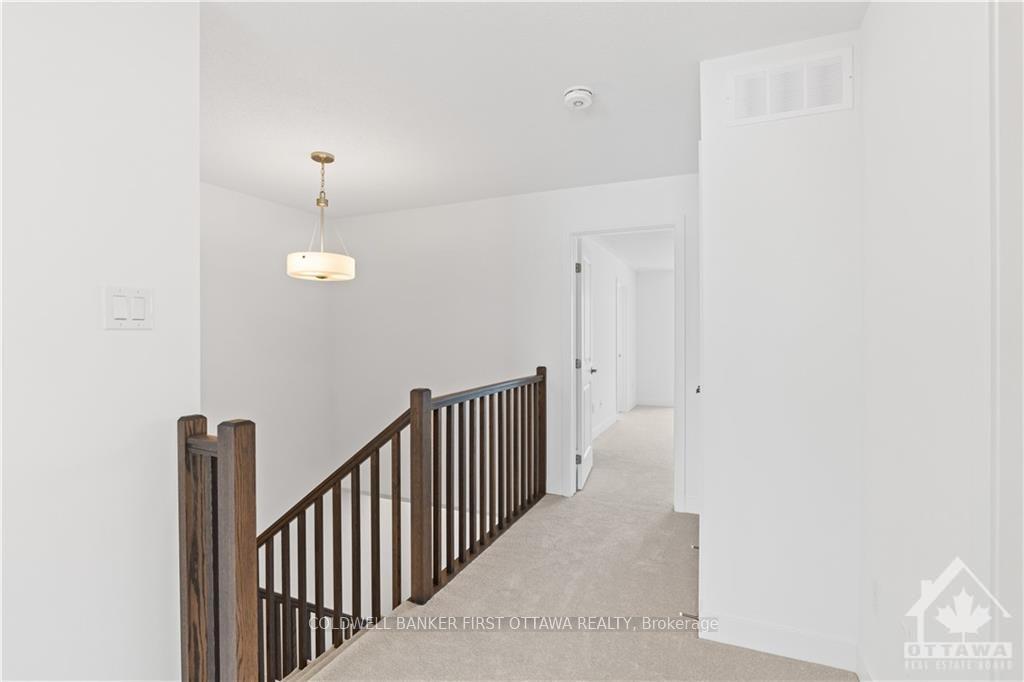 Photo 9 of 966 Brian Good Avenue, Ottawa, Riverside South/Gloucester Glen — HOMEH