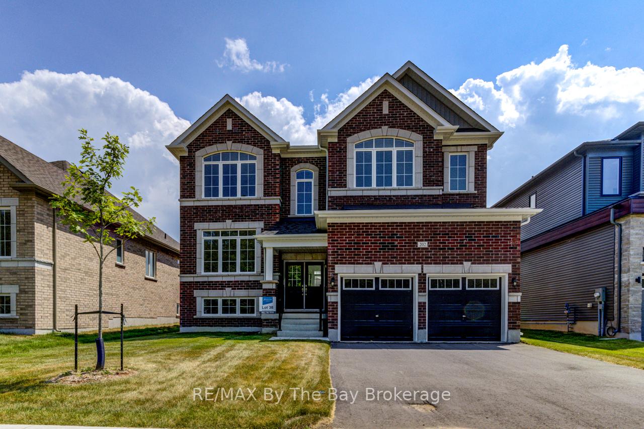 Photo 1 of 202 Mapleside Drive, Wasaga Beach — HOMEH