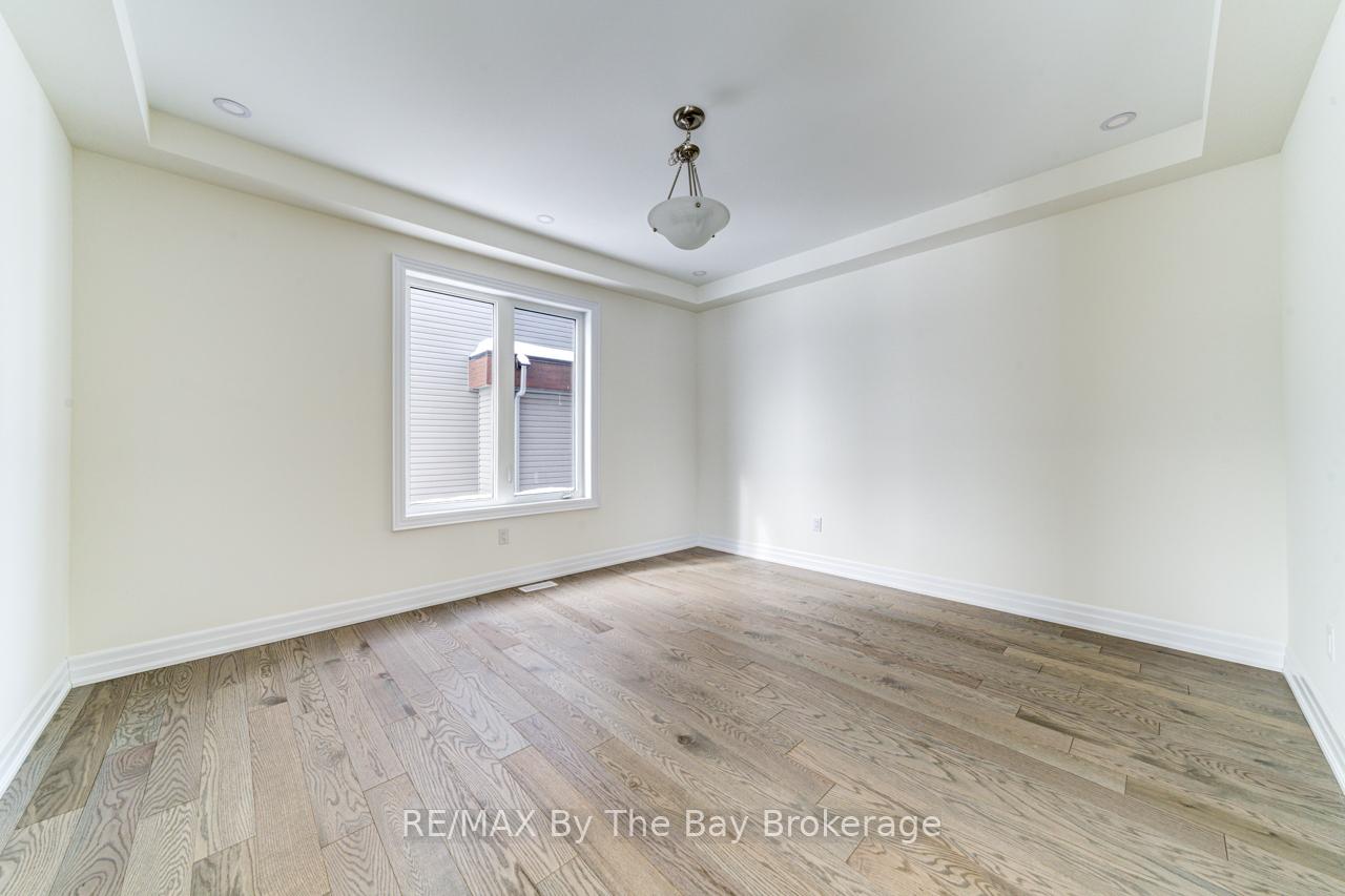 Photo 9 of 202 Mapleside Drive, Wasaga Beach — HOMEH