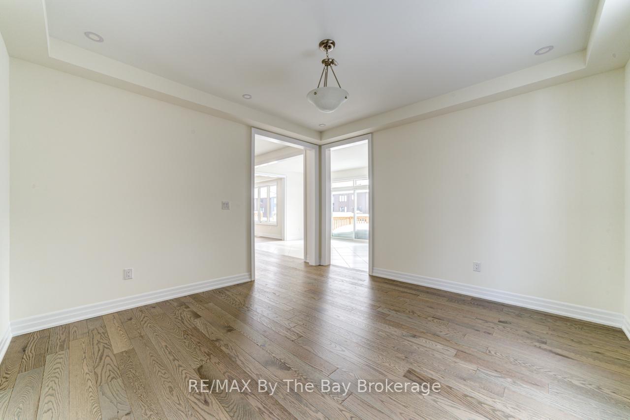 Photo 10 of 202 Mapleside Drive, Wasaga Beach — HOMEH