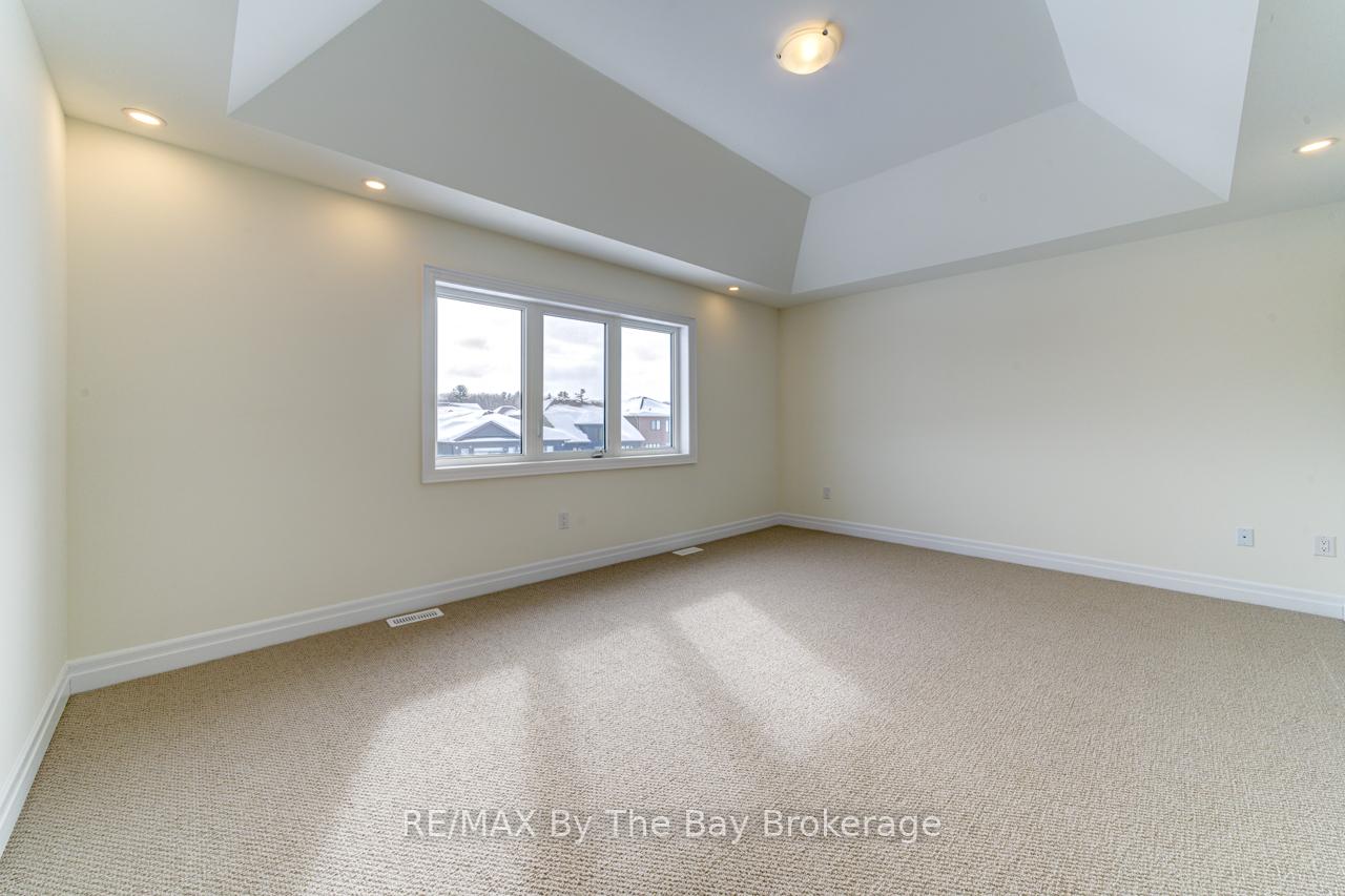 Photo 26 of 202 Mapleside Drive, Wasaga Beach — HOMEH