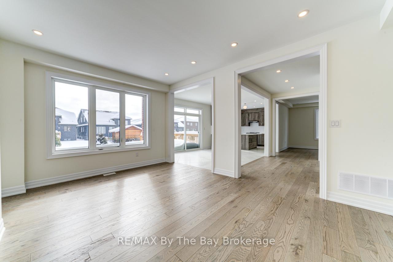 Photo 41 of 202 Mapleside Drive, Wasaga Beach — HOMEH