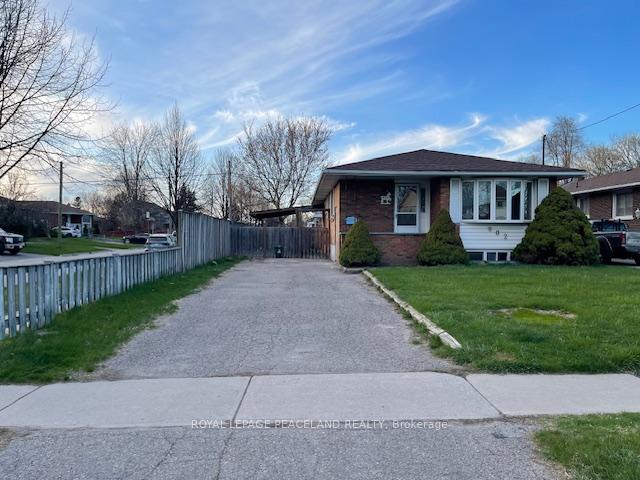 Photo 1 of 602 Gibb Street, Oshawa, Vanier — HOMEH