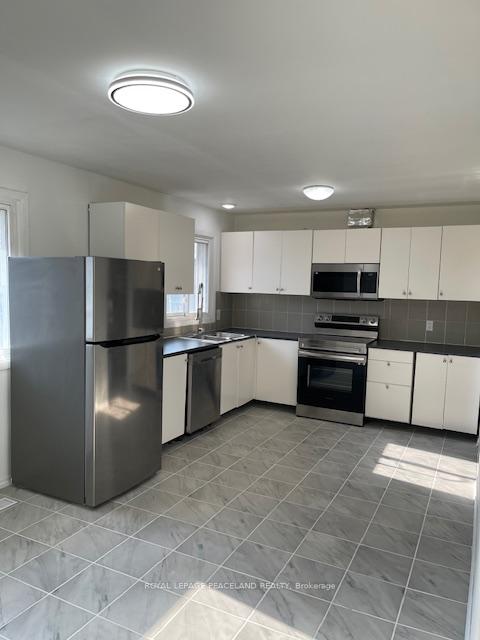 Photo 3 of 602 Gibb Street, Oshawa, Vanier — HOMEH