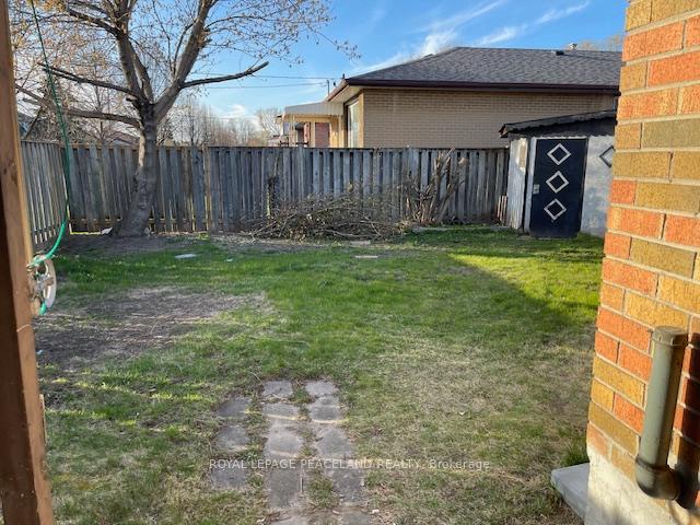 Photo 22 of 602 Gibb Street, Oshawa, Vanier — HOMEH