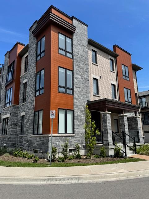 Photo 4 of 1 Steamboat Way, Whitby, Port Whitby — HOMEH