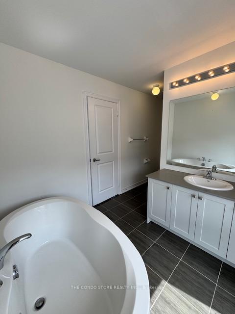 Photo 27 of 1 Steamboat Way, Whitby, Port Whitby — HOMEH