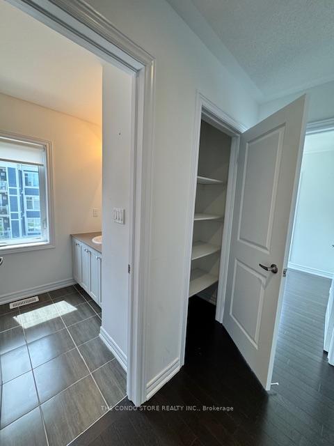 Photo 28 of 1 Steamboat Way, Whitby, Port Whitby — HOMEH