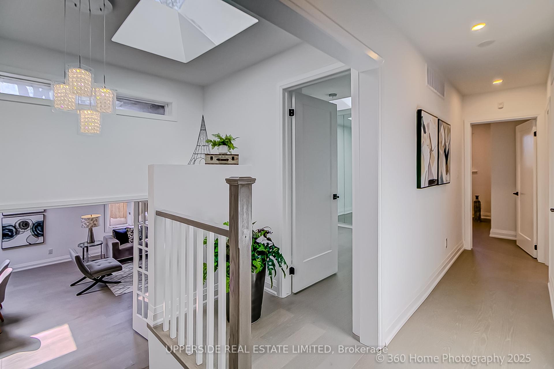 Photo 12 of 2 Christman Court, Markham, Markham Village — HOMEH