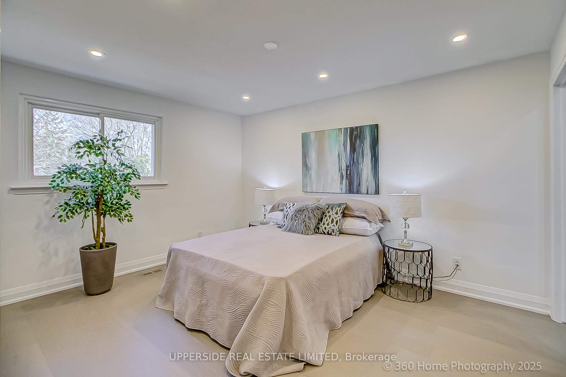 Photo 19 of 2 Christman Court, Markham, Markham Village — HOMEH