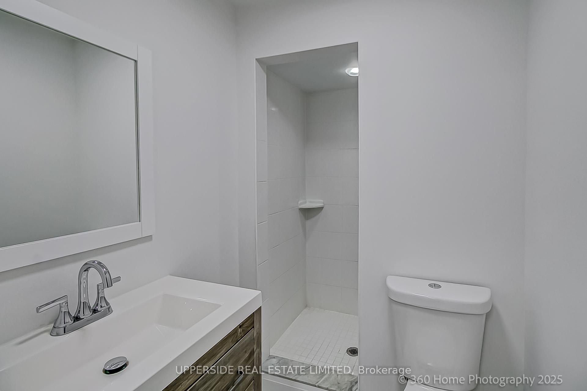 Photo 24 of 2 Christman Court, Markham, Markham Village — HOMEH
