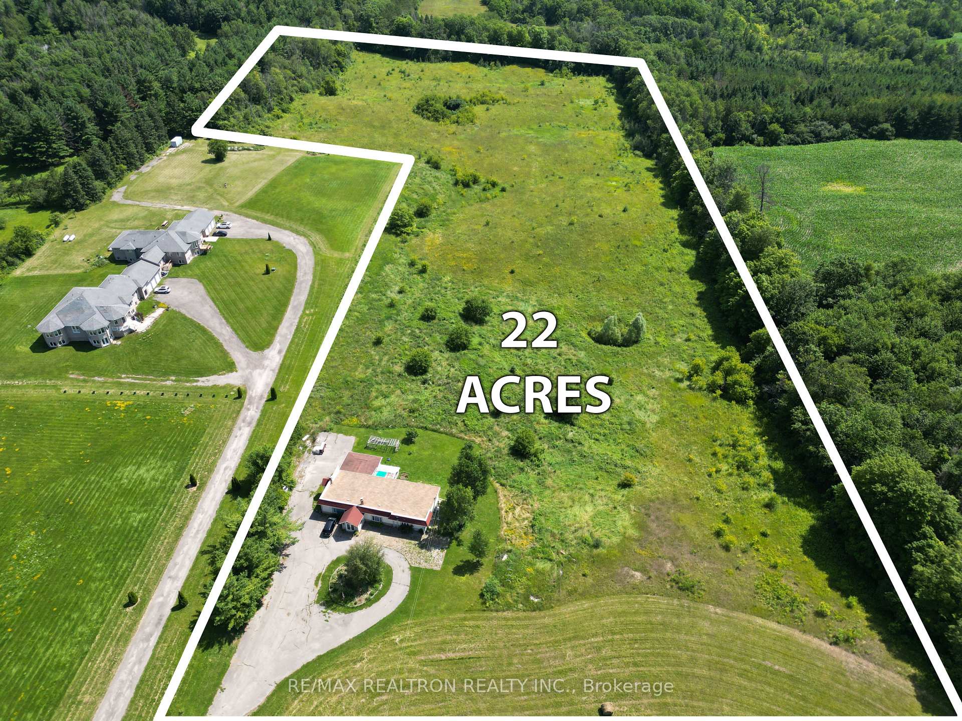 Photo 13 of 14385 Jane Street, King, Rural King — HOMEH