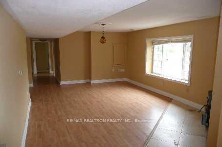Photo 10 of 14385 Jane Street, King, Rural King — HOMEH