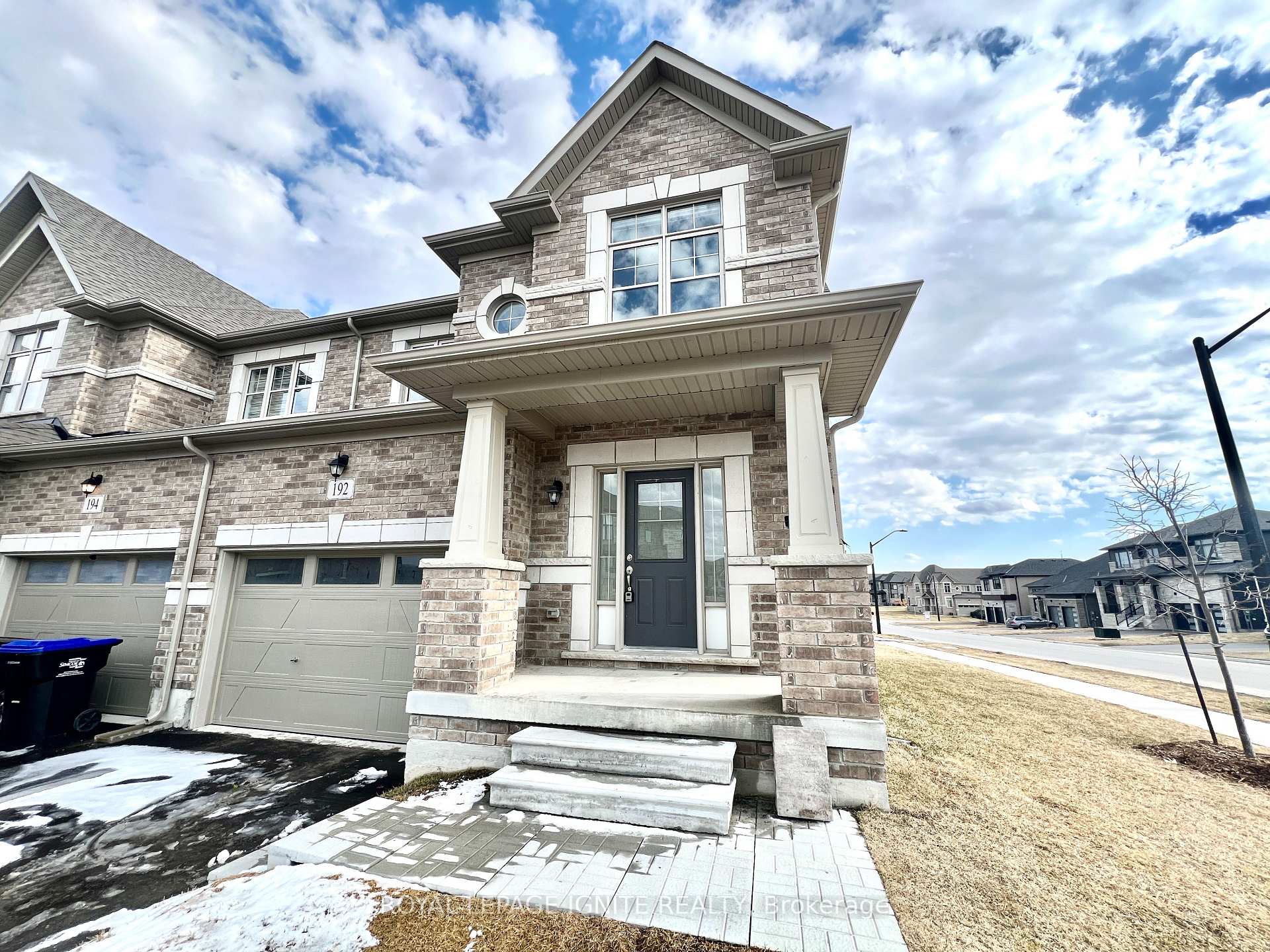 Photo 34 of 192 Rosanne Circle, Wasaga Beach — HOMEH