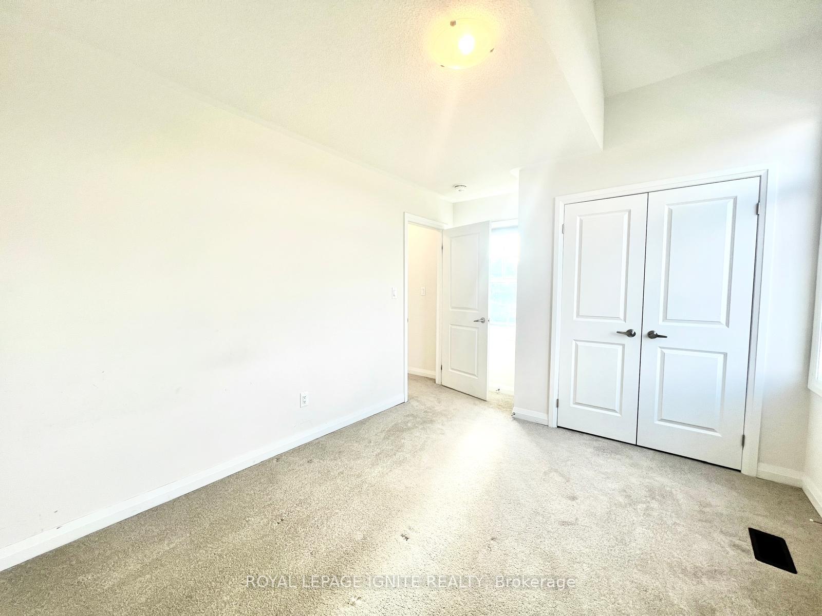 Photo 17 of 192 Rosanne Circle, Wasaga Beach — HOMEH