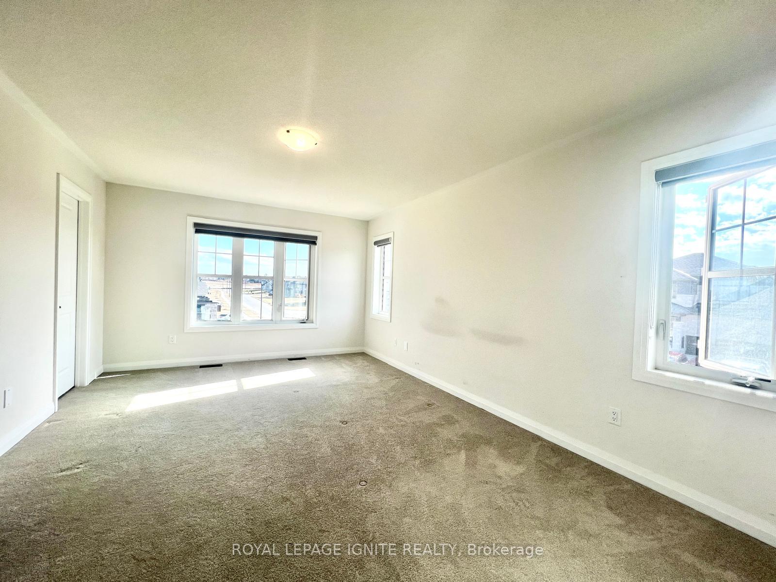 Photo 32 of 192 Rosanne Circle, Wasaga Beach — HOMEH