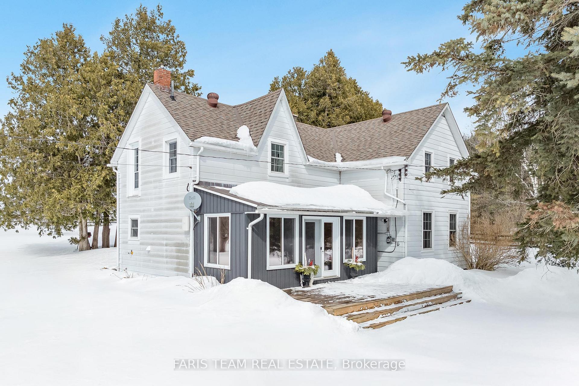 Photo 1 of 6236 Penetanguishene Road, Springwater, Elmvale — HOMEH