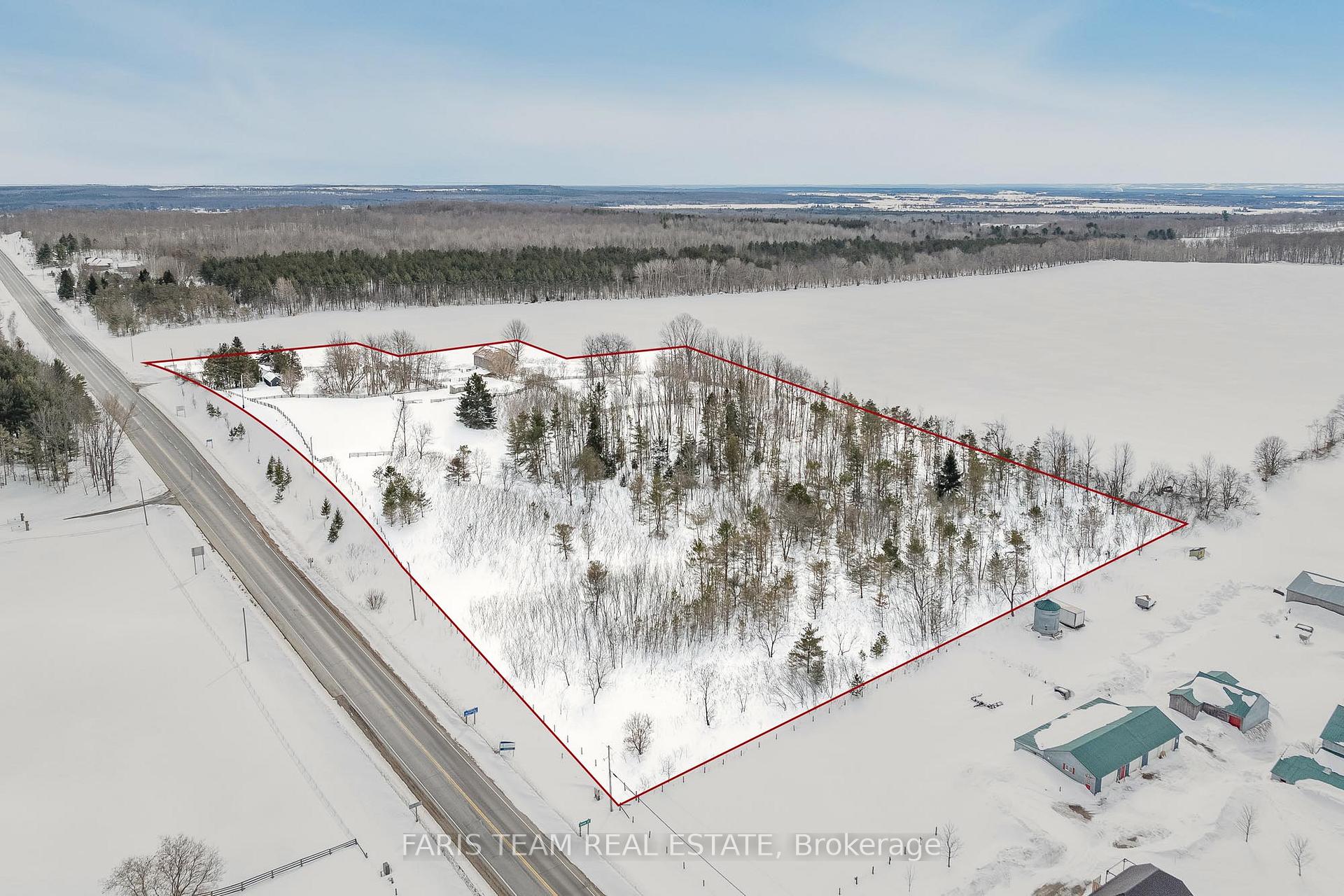 Photo 12 of 6236 Penetanguishene Road, Springwater, Elmvale — HOMEH