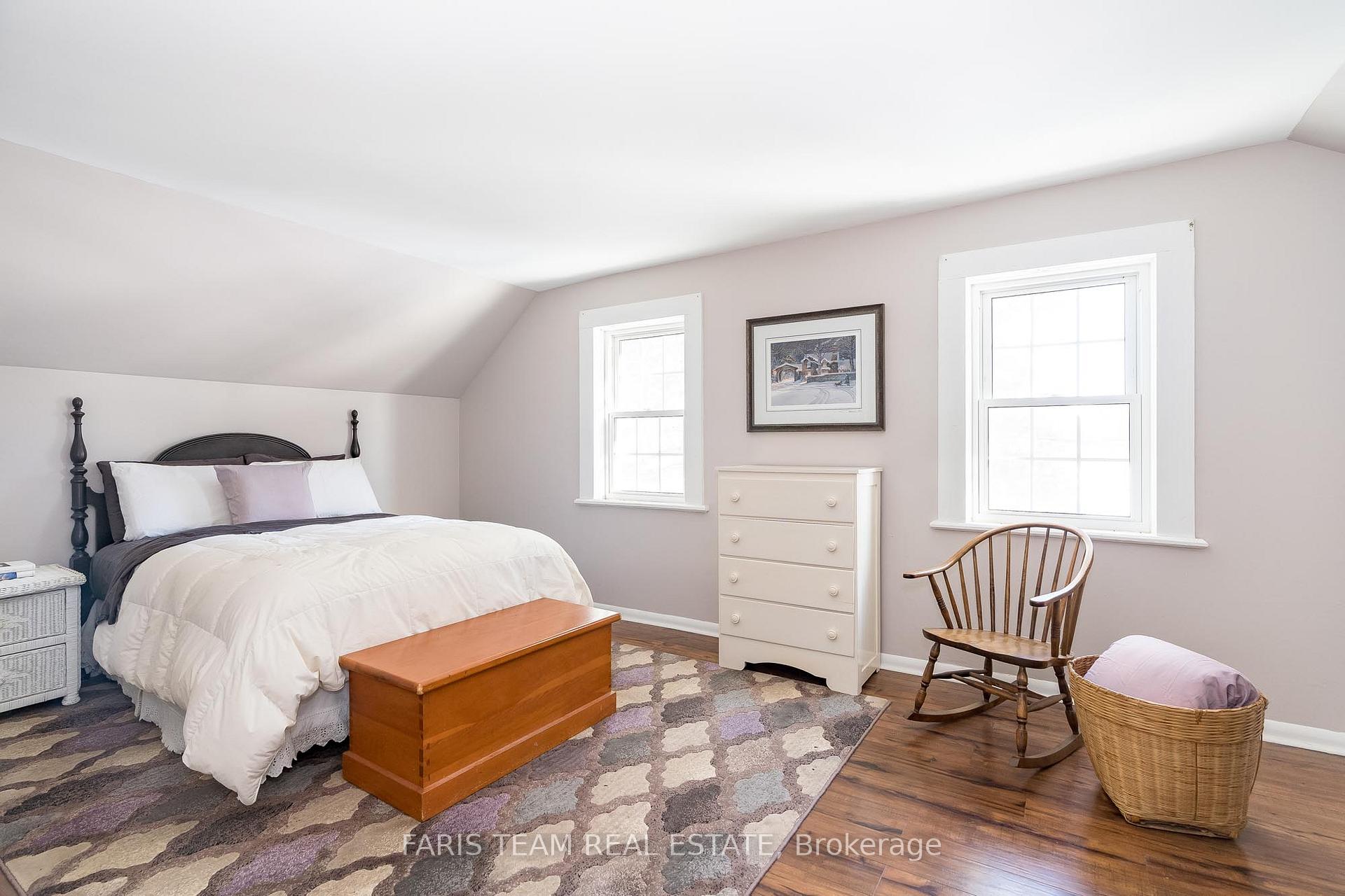Photo 21 of 6236 Penetanguishene Road, Springwater, Elmvale — HOMEH