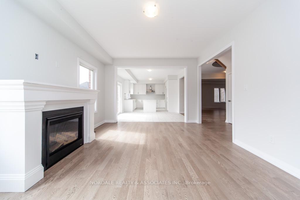 Photo 31 of 1393 Stovell Crescent, Innisfil, Lefroy — HOMEH