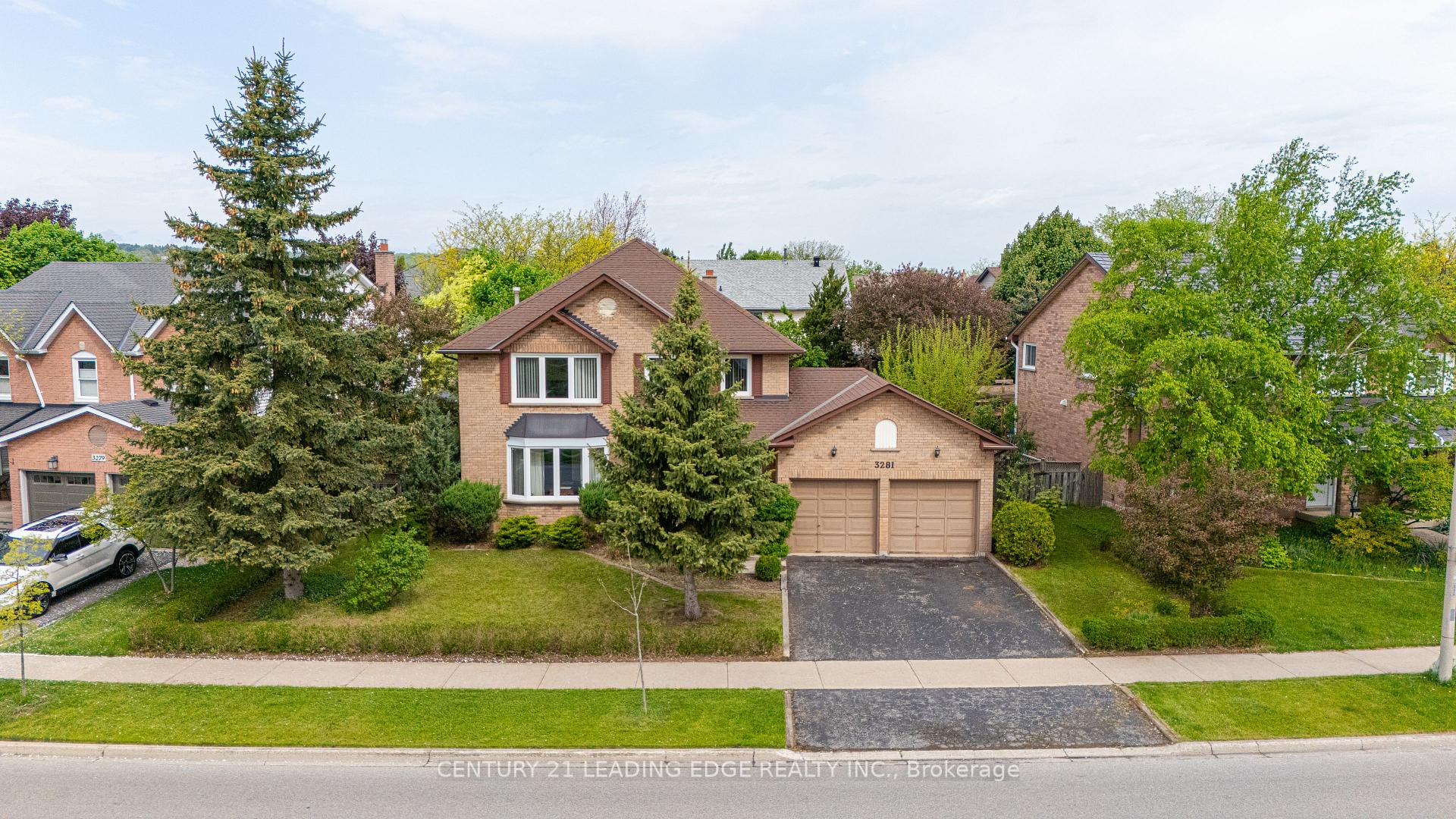 Photo 11 of 3281 Folkway Drive, Burlington, Headon — HOMEH